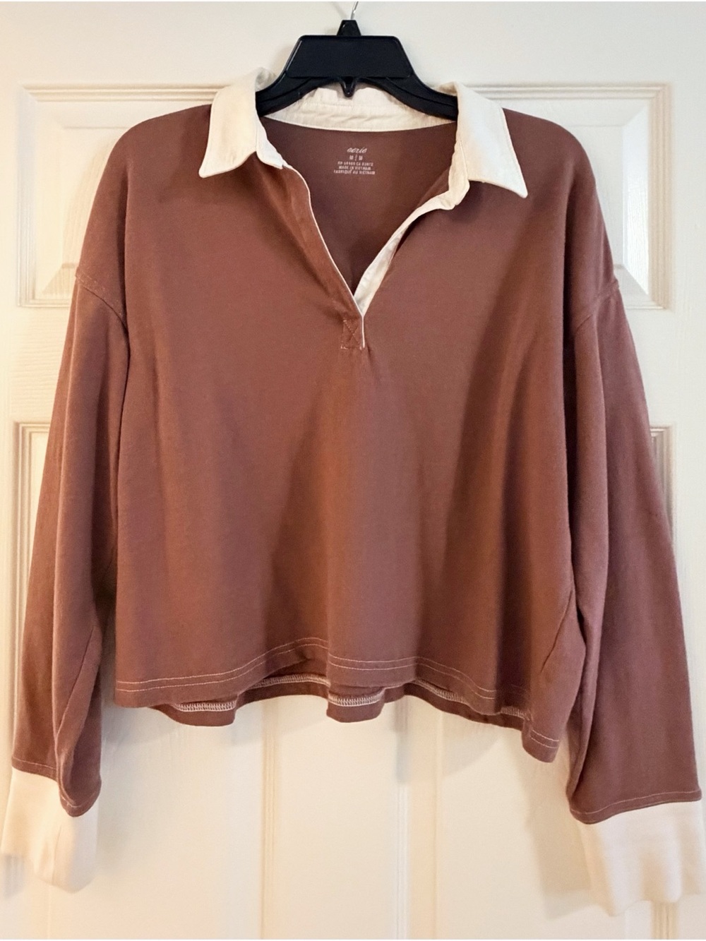 Aerie Long Sleeve Cropped Polo T-Shirt in Mauve, Size M - Picture 8 of 11